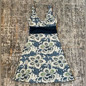 WOMEN’S PATAGONIA FLORAL ACTIVE DRESS! EUC! SIZE M